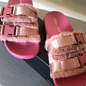 Fuzzy Slides